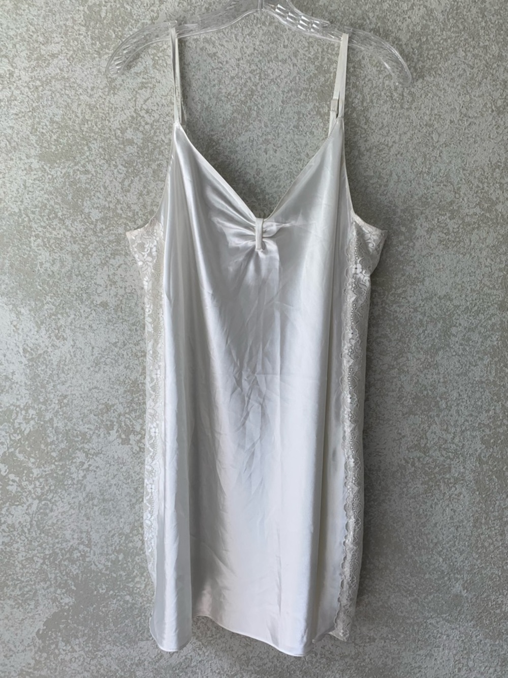 Silky‎ Cream Sleeveless  Lingerie Dress XL Sexy PJ Lightweight Spaghetti Straps